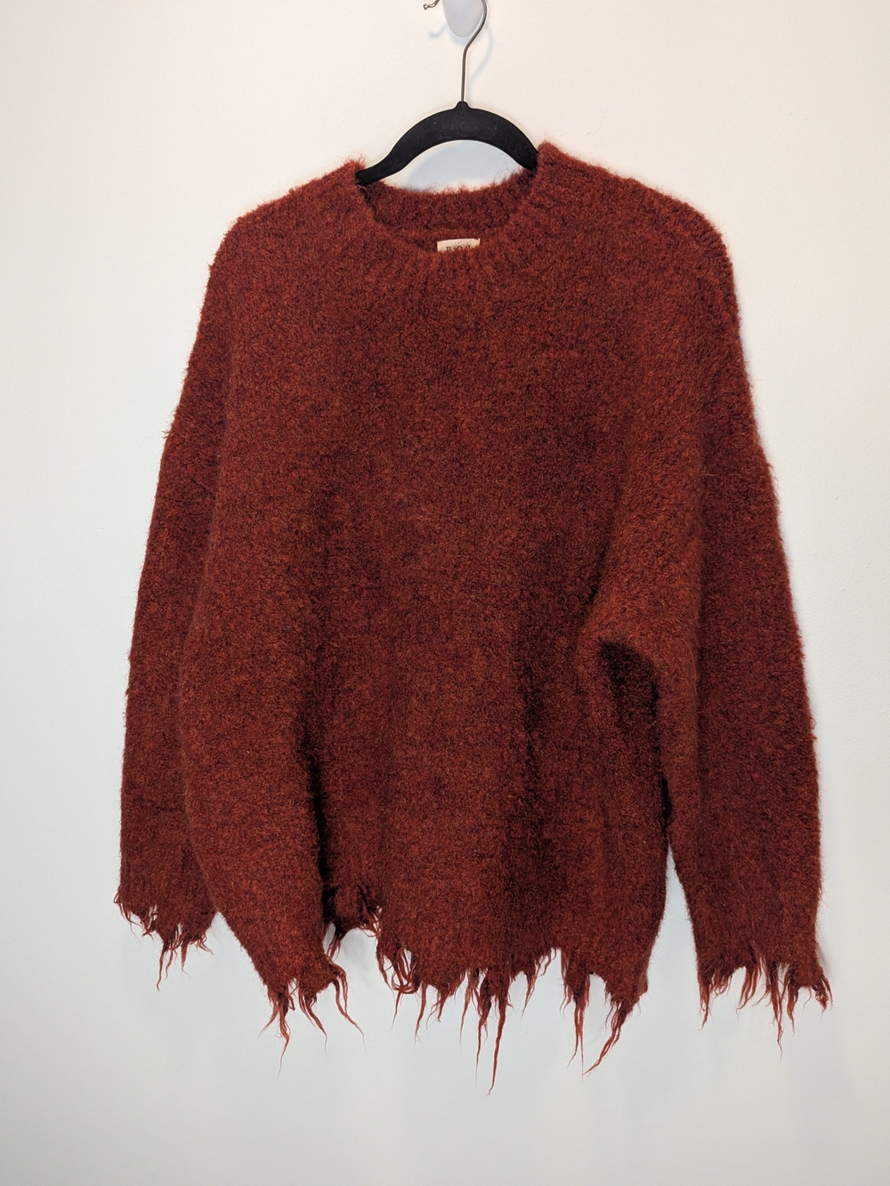 POL Women's Rust Red Frayed Hem Crewneck Sweater Size Small Boho Fall Minimalist